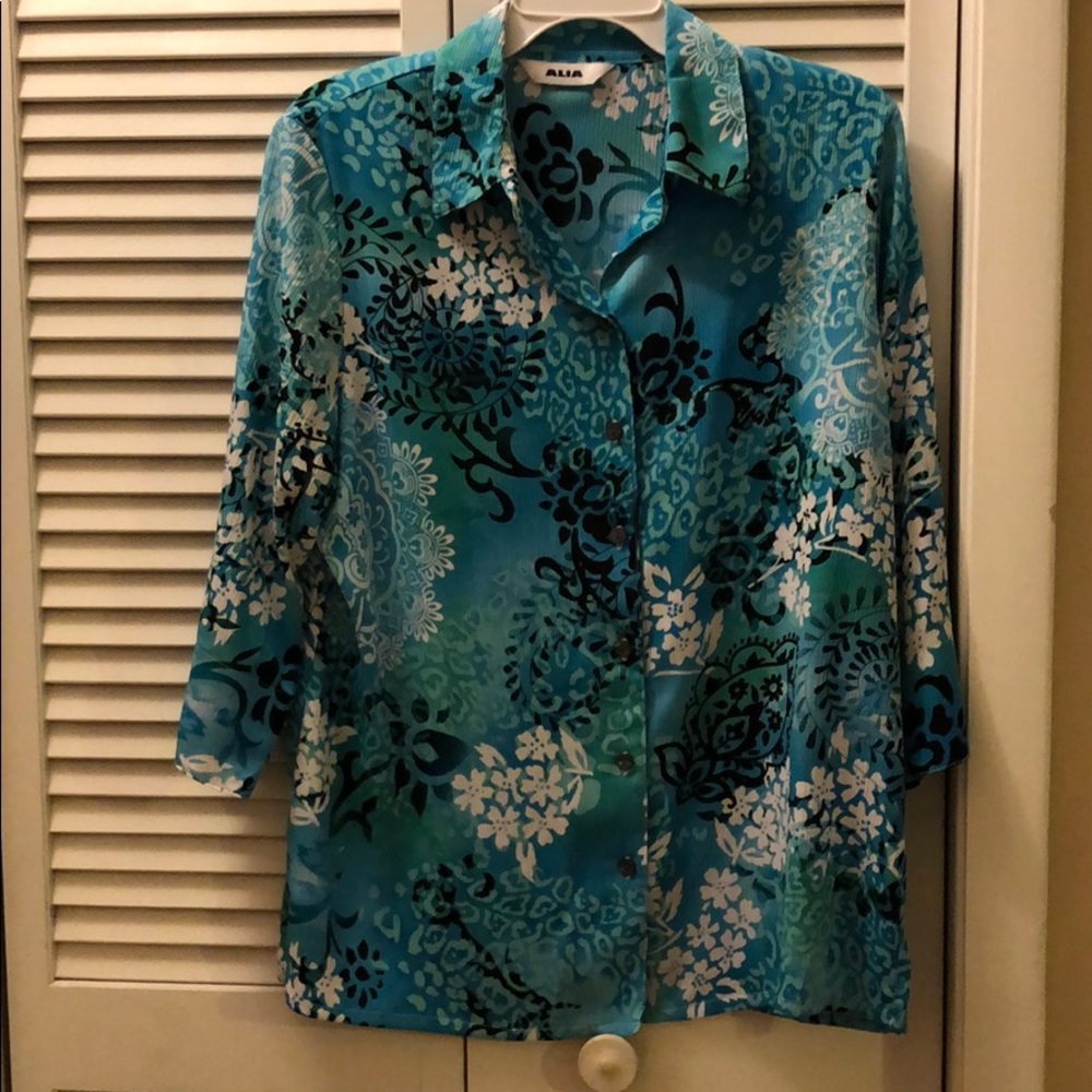 Light texture button down blouse